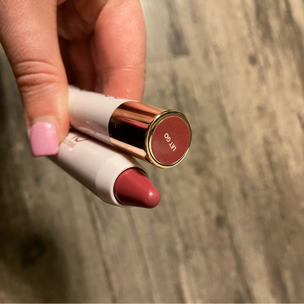 Doll 10 Lip Crayon Shade: Let Go (Set of 2)